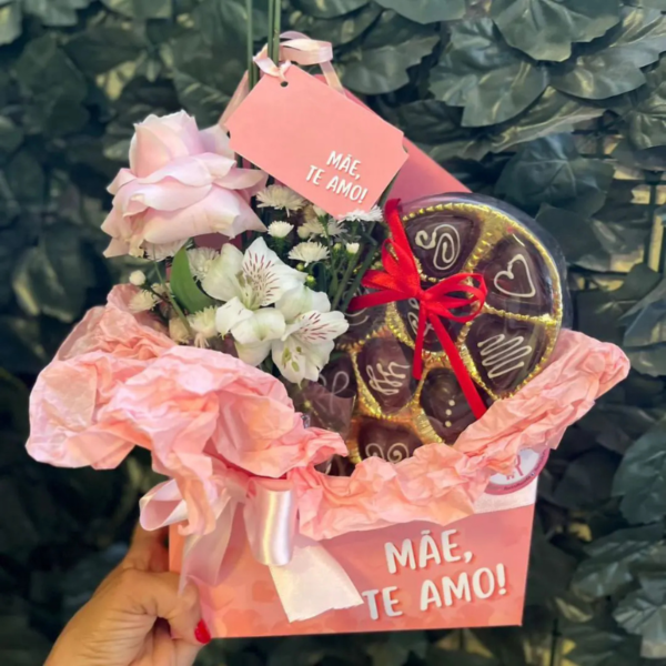 Presente Dia das Mães com Flor e Chocolate - Image 3
